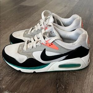 Nike Air Max Correlate